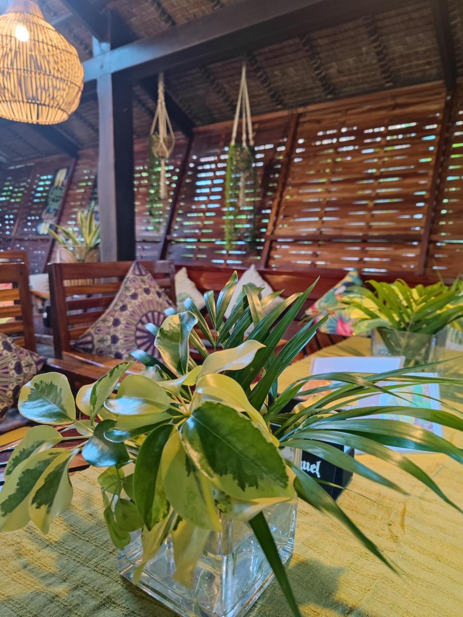 Daluyong Beach Resort Генерал-Луна Экстерьер фото