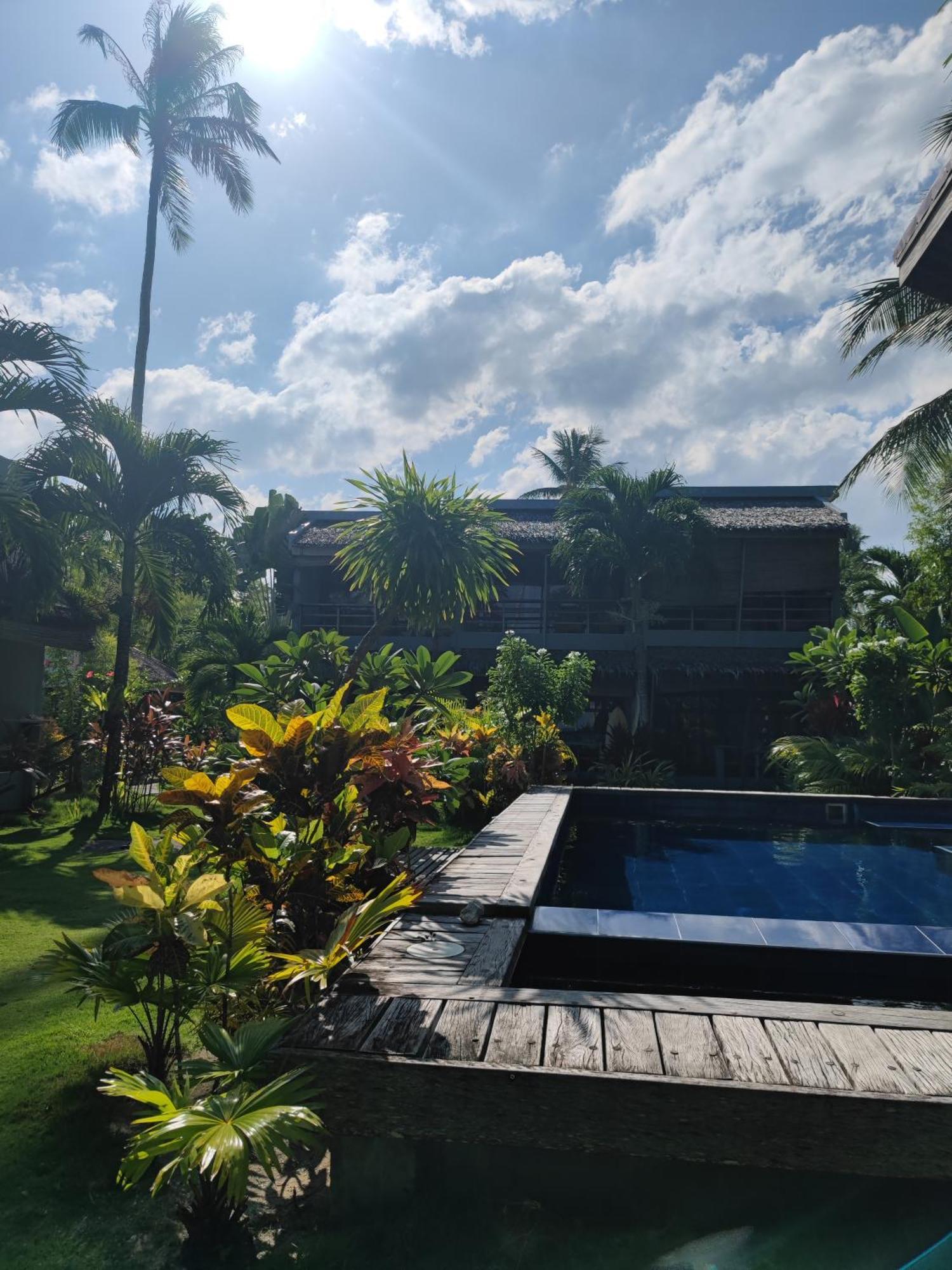 Daluyong Beach Resort Генерал-Луна Экстерьер фото
